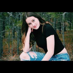 Meet your Posher, Isabel